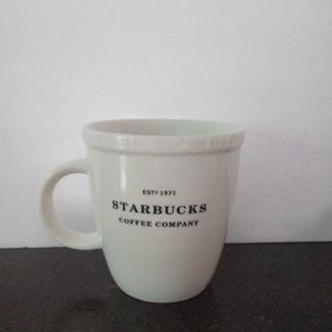 Starbucks Mug 2006 16 oz EUC